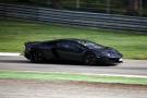 components/com_mambospgm/spgm/gal/Specials/2013/6_Ruote_di_speranza/Small/_thb_008_6RDS2013_LamborghiniAventador.jpg